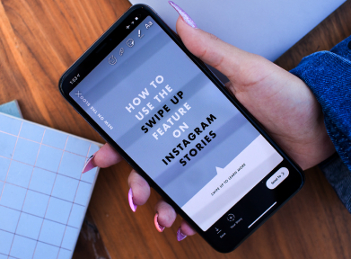 How To Use The Instagram Swipe Up Feature In Your Stories